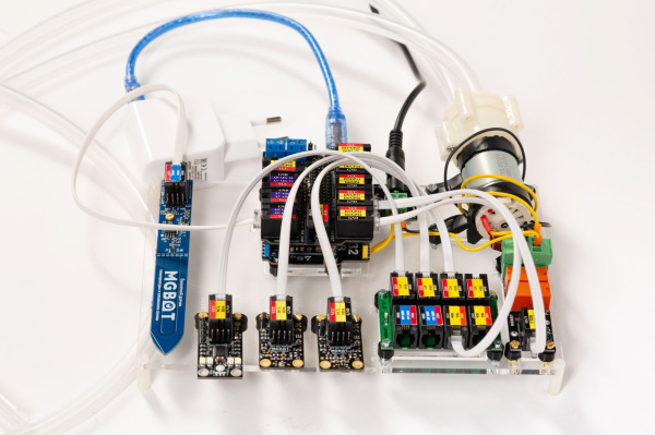 Образовательный набор «Стартовый ЙоТик М4» (Цифровая лаборатория по биологии)